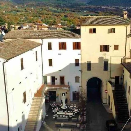 Appartamento La Casina Di Nada Massa Martana Esterno foto