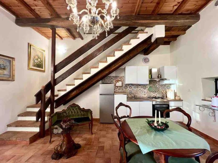 Appartamento La Casina Di Nada Massa Martana Esterno foto
