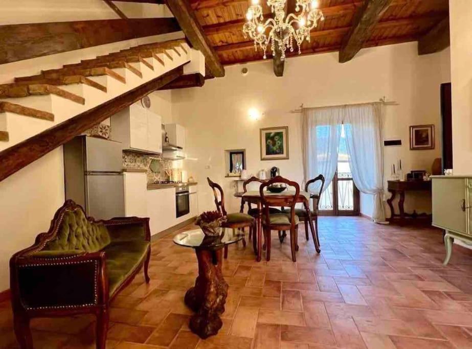Appartamento La Casina Di Nada Massa Martana Esterno foto
