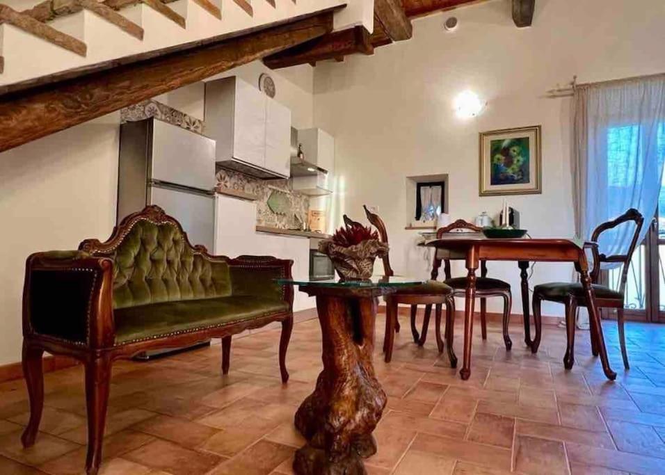 Appartamento La Casina Di Nada Massa Martana Esterno foto